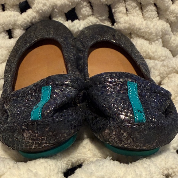 Tieks “Drago” Black Flats with Teal Accent